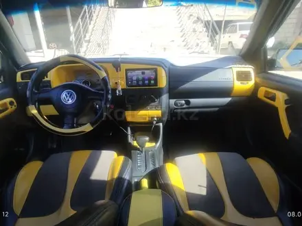 Volkswagen Golf 1996 года за 1 800 000 тг. в Шымкент