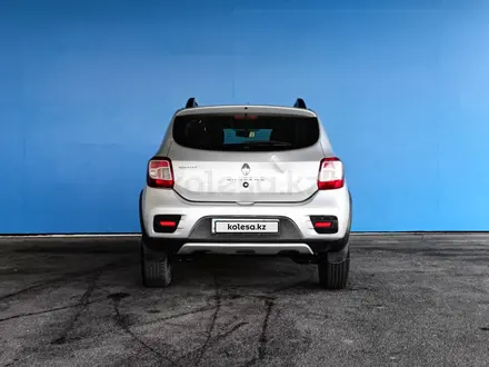 Renault Sandero Stepway 2017 года за 3 070 375 тг. в Шымкент – фото 4