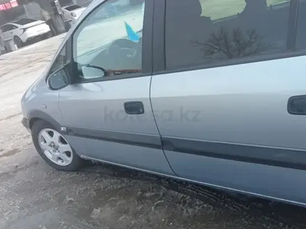Opel Zafira 2000 года за 3 700 000 тг. в Алматы