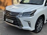 Lexus LX 570 2016 годаүшін38 500 000 тг. в Алматы – фото 2