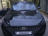 Hyundai Accent 2022 года за 7 700 000 тг. в Астана