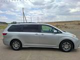 Toyota Sienna 2019 года за 15 000 000 тг. в Тараз – фото 2