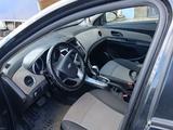 Chevrolet Cruze 2013 года за 3 400 000 тг. в Петропавловск – фото 5