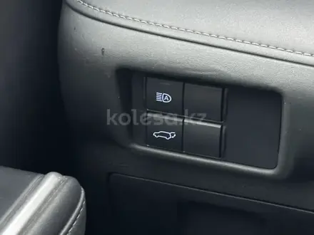 Toyota Highlander 2022 года за 17 500 000 тг. в Атырау – фото 21