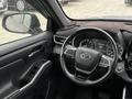 Toyota Highlander 2022 года за 17 500 000 тг. в Атырау – фото 4