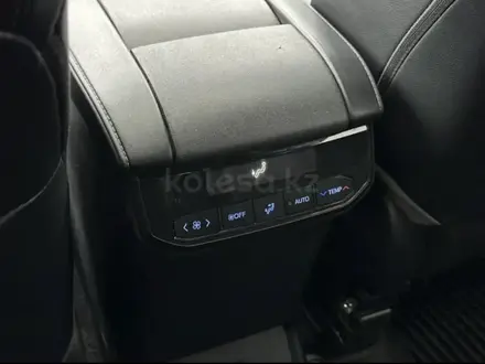 Toyota Highlander 2022 года за 17 500 000 тг. в Атырау – фото 8