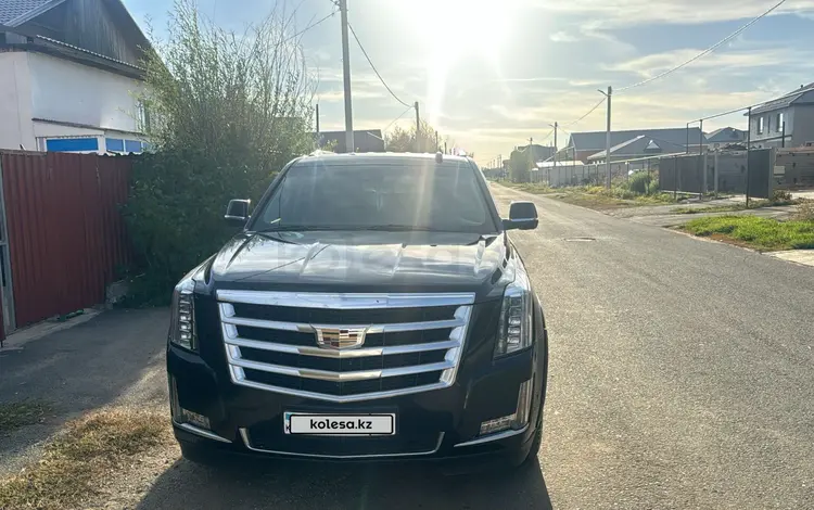 Cadillac Escalade 2018 года за 29 999 999 тг. в Астана