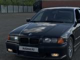 BMW 320 1993 года за 2 200 000 тг. в Астана – фото 3