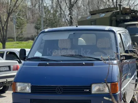 Volkswagen Transporter 1996 года за 3 800 000 тг. в Алматы – фото 17