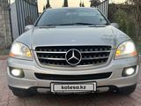 Mercedes-Benz ML 350 2005 года за 5 900 000 тг. в Алматы – фото 4