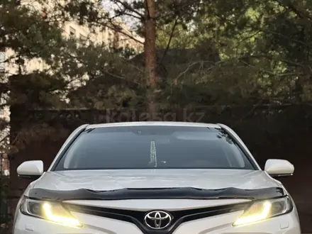 Toyota Camry 2018 года за 12 250 000 тг. в Астана – фото 37