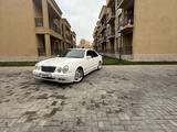 Mercedes-Benz E 320 2001 годаүшін4 800 000 тг. в Туркестан – фото 2