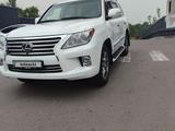 Lexus LX 570 2013 года за 25 500 000 тг. в Алматы – фото 3