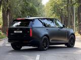 Land Rover Range Rover 2023 годаүшін121 300 000 тг. в Алматы