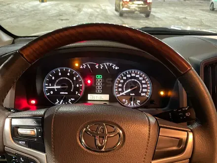 Toyota Land Cruiser 2018 года за 35 000 000 тг. в Актобе – фото 15