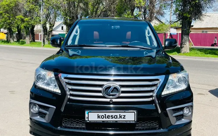 Lexus LX 570 2014 года за 32 000 000 тг. в Алматы