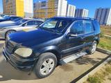 Mercedes-Benz ML 320 2002 годаfor2 900 000 тг. в Астана