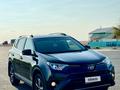 Toyota RAV4 2017 годаүшін8 500 000 тг. в Атырау