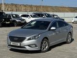 Hyundai Sonata 2016 года за 7 000 000 тг. в Атырау