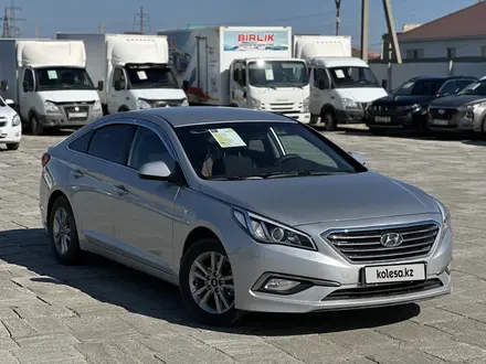Hyundai Sonata 2016 года за 7 000 000 тг. в Атырау – фото 2