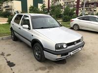 Volkswagen Golf 1993 годаүшін2 200 000 тг. в Алматы