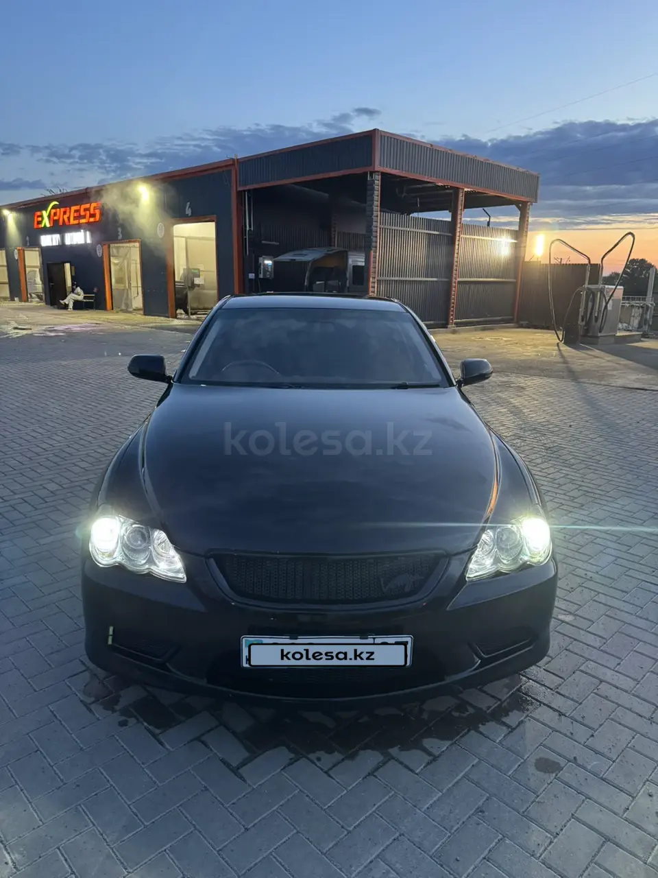 Toyota Mark X, 2009