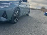 Hyundai i20 2023 года за 7 200 000 тг. в Актобе – фото 4