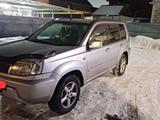 Nissan X-Trail 2002 года за 2 300 000 тг. в Усть-Каменогорск – фото 2