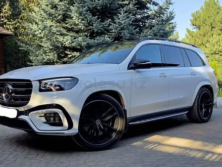 Mercedes-Benz GLS 450 2024 года за 63 000 000 тг. в Алматы