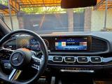 Mercedes-Benz GLS 450 2024 года за 63 000 000 тг. в Алматы – фото 5