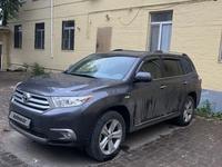 Toyota Highlander 2013 года за 12 000 000 тг. в Актобе