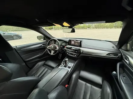 BMW M5 2018 года за 48 000 000 тг. в Шымкент – фото 17