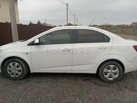 Chevrolet Aveo 2013 года за 3 500 000 тг. в Караганда – фото 4