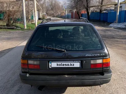 Volkswagen Passat 1990 года за 1 500 000 тг. в Есик – фото 11