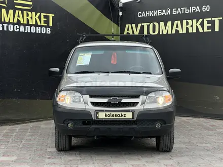 Chevrolet Niva 2020 года за 4 750 000 тг. в Актобе – фото 2
