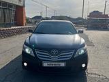 Toyota Camry 2011 года за 3 500 000 тг. в Атырау