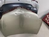 Капот Nissan Primera P12 за 12 200 тг. в Актобе