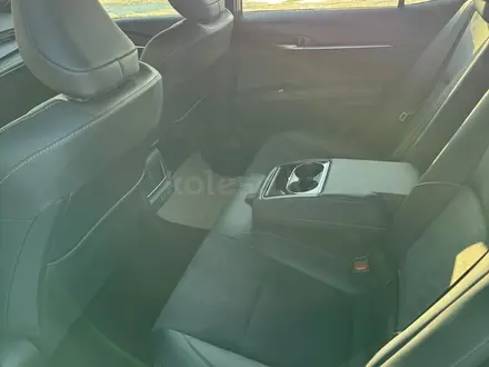 Toyota Camry 2024 года за 16 999 999 тг. в Алматы – фото 9