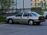 Opel Vectra 1990 годаүшін800 000 тг. в Туркестан