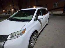 Toyota Sienna, 2014