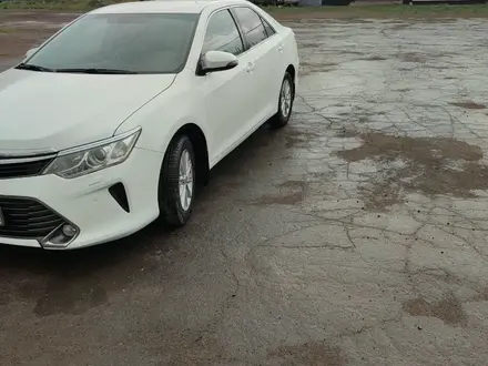 Toyota Camry 2015 года за 10 300 000 тг. в Астана – фото 4