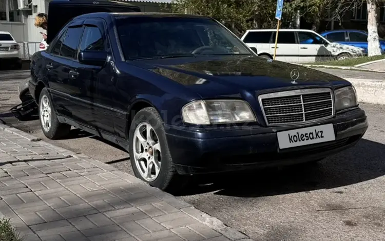 Mercedes-Benz C 180 1995 года за 1 570 000 тг. в Астана