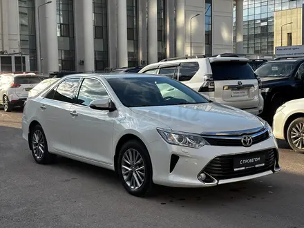 Toyota Camry 2016 года за 9 700 000 тг. в Астана – фото 19
