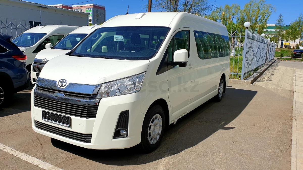 Toyota HiAce Standart 2022 г.