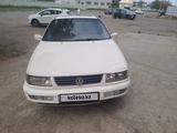 Volkswagen Passat 1994 года за 1 500 000 тг. в Аксу – фото 3