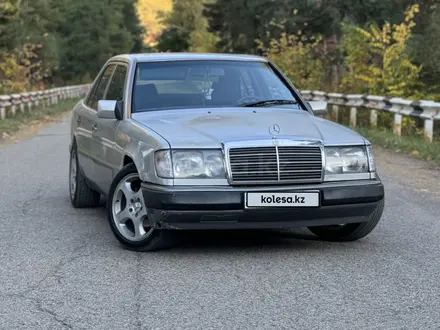 Mercedes-Benz E 230 1991 года за 2 650 000 тг. в Алматы – фото 9