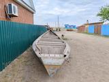 Продается лодка стеклопластик… за 550 000 тг. в Ганюшкино – фото 3