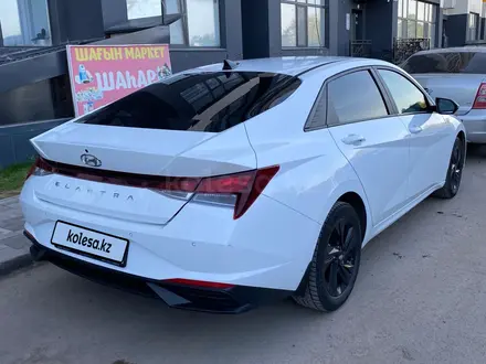 Hyundai Elantra 2022 года за 8 300 000 тг. в Актобе – фото 8