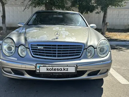 Mercedes-Benz E 240 2002 года за 3 800 000 тг. в Тараз – фото 3