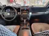 Volkswagen Touareg 2006 годаүшін4 500 000 тг. в Алматы – фото 5